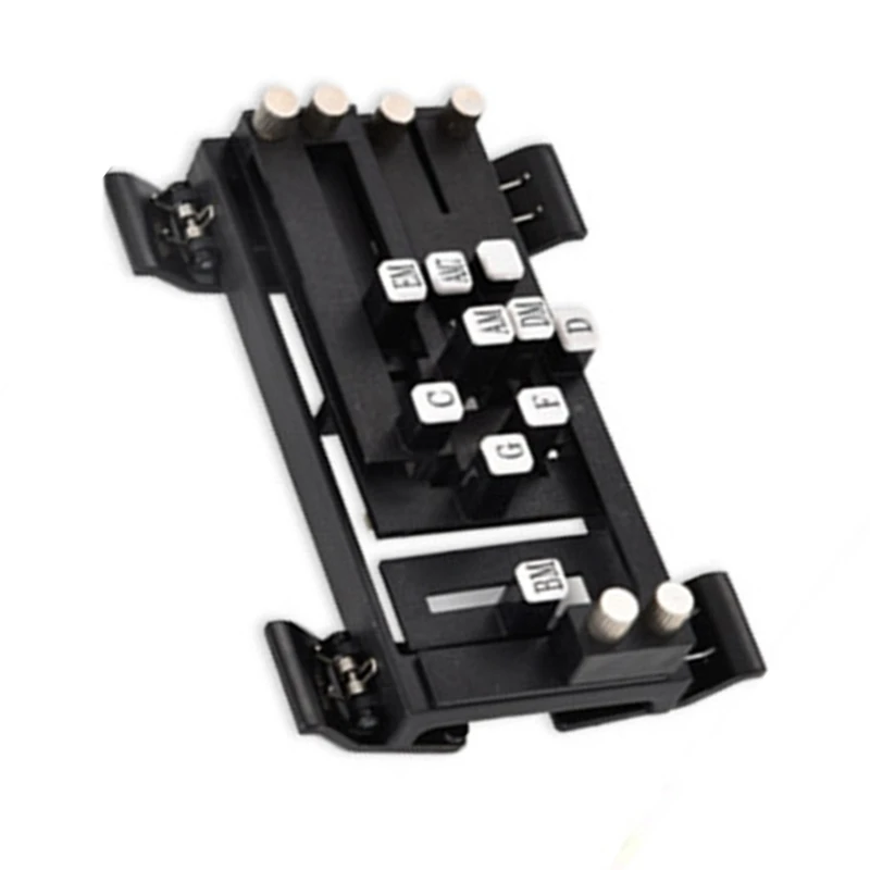 Система обучения игре на гитаре. Помощник по аккордам Пособие для занятий