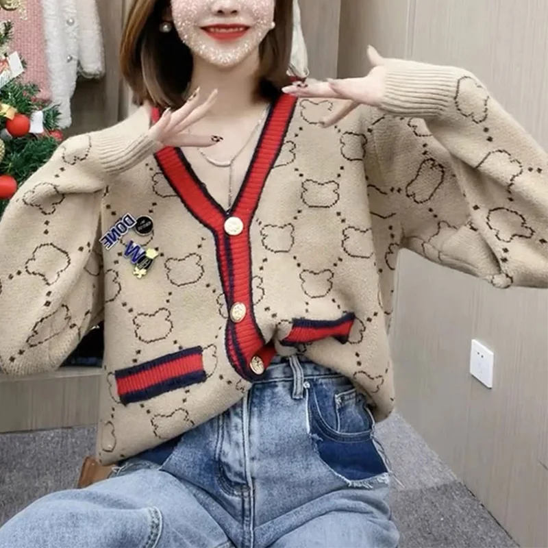 Женская одежда модные жаккардовые шикарные свитера на пуговицах с медведем