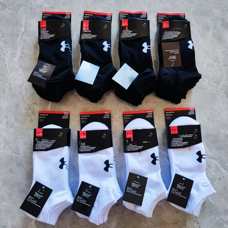 6 Pairs of Black and White Socks Cotton Mid Tube Sports Running Socks