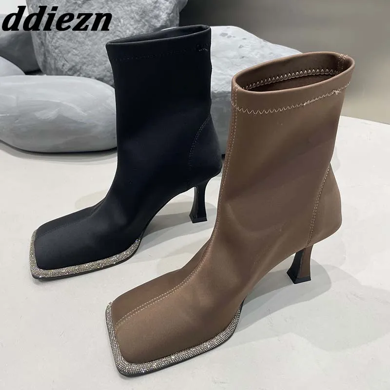 

Женские Эластичные Ботинки на каблуке, демисезонные ботильоны с квадратным носком и кристаллами, 2023