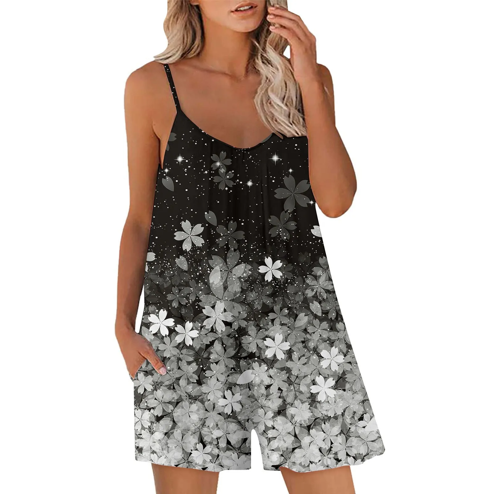 

Женский комбинезон в стиле бохо, повседневный комбинезон на бретелях с цветочным принтом и регулируемыми эластичными шортами и карманами, лето 2023