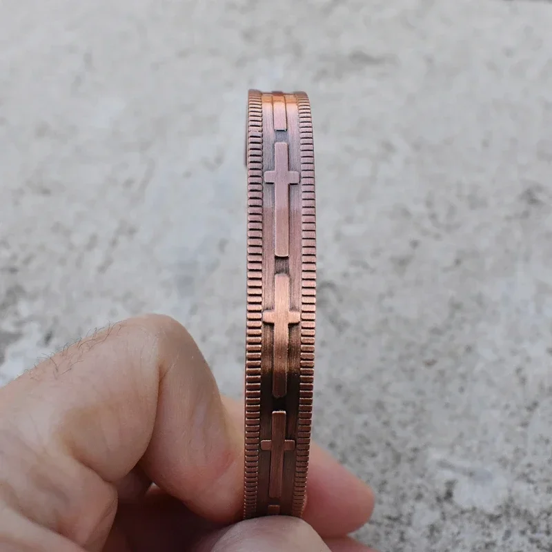 z czystej miedzi Bransoletki dla mężczyzn Kobiety Regulowany mankiet Krzyż Magnetyczne bransoletki Zapalenie stawów Zdrowie Wysoki magnes