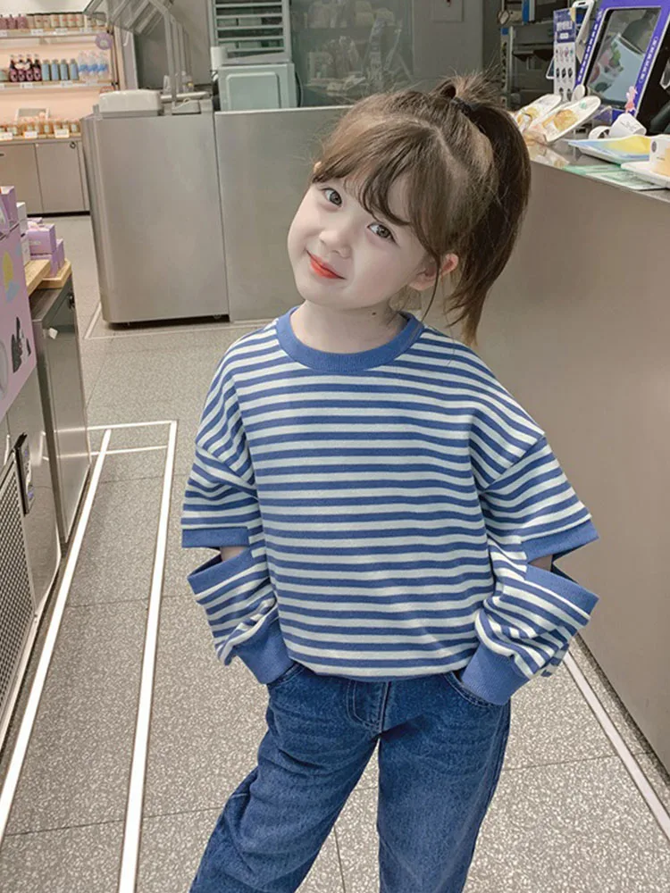 

Girls Long Sleeve T-Shirt 2022 Spring Autumn O-Neck Hollow Out Striped Tops Fashion New Loose Casual Children's Pullover 2-7Y