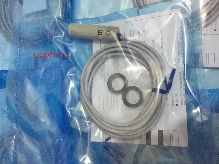

E3F3-R11 E3F3-R12 E3F3-R31 E3F3-R32 Photoelectric switch sensor