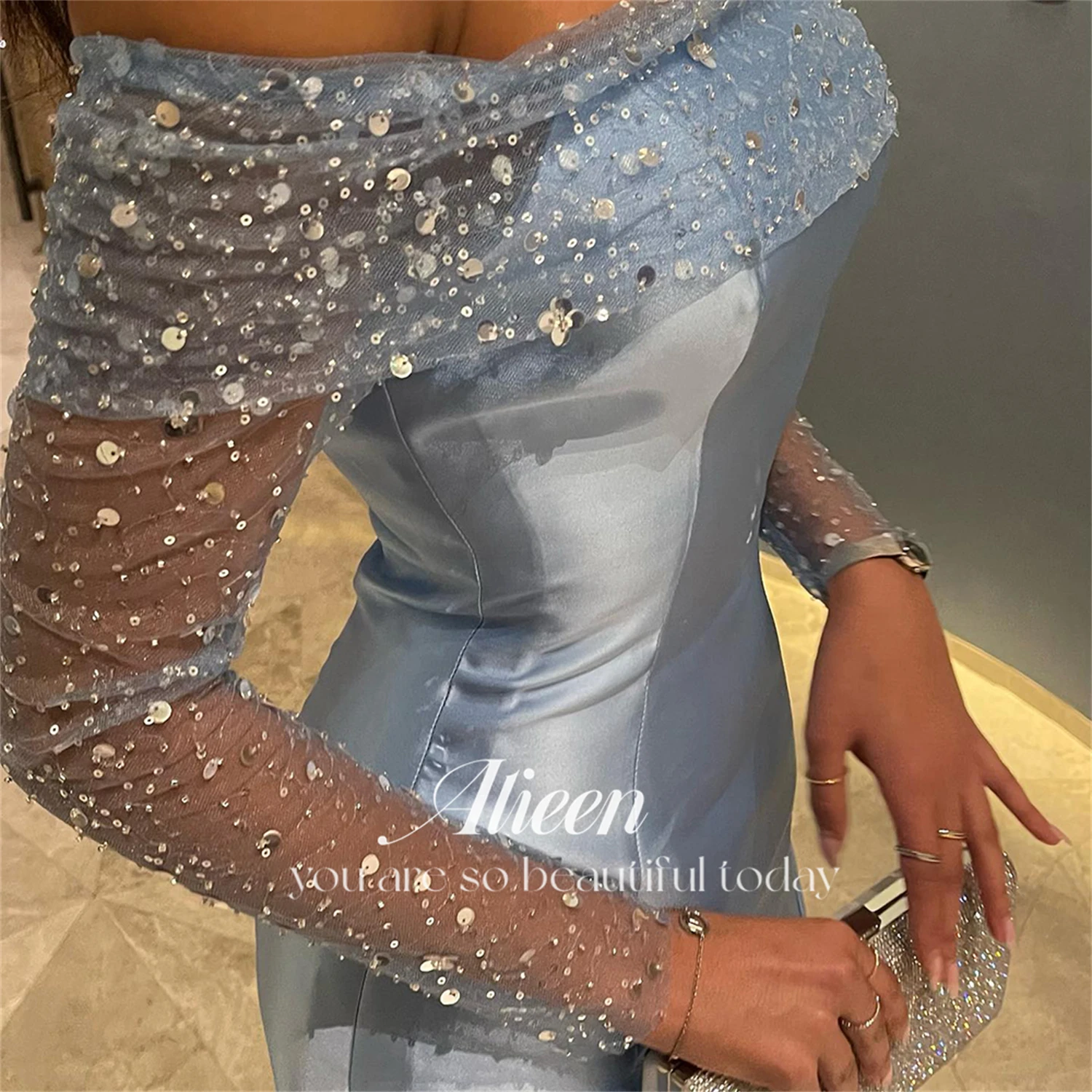 

Aileen Elegant Off Shoulder Blue Arabic Evening Dress for Women Wedding Party Long Sleeves Dubai Formal Prom Gowns