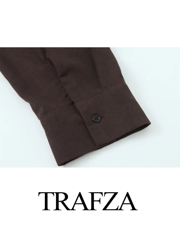 Блузка женская льняная с отложным воротником свободного покроя