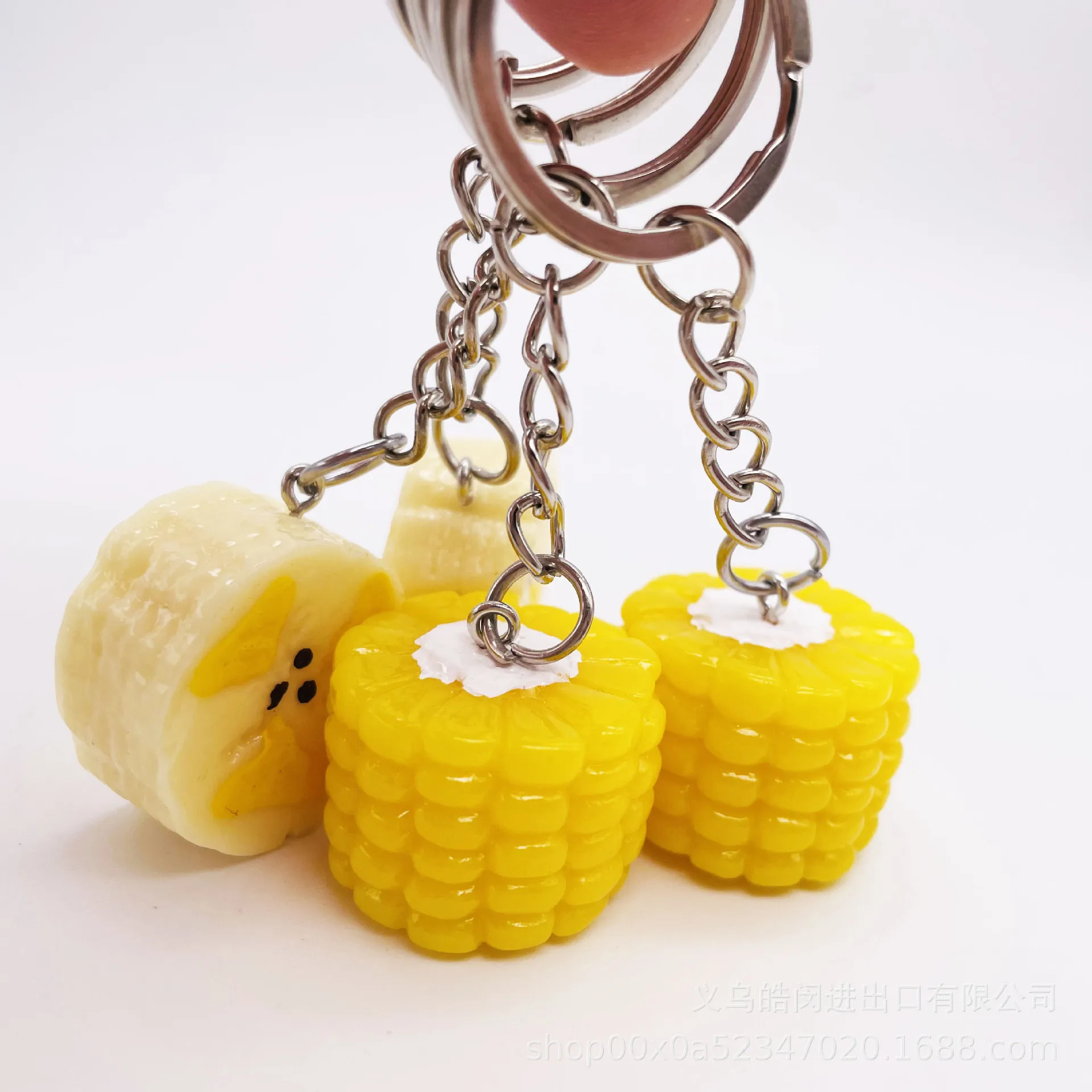 

Banana Corn Keychain Gift Cute Creative Keyring Simulation Food Key Pendant Bag Packback Car Hanging Decorations New 2023