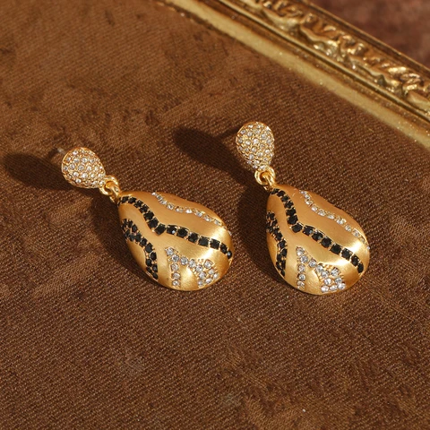 Золотые серьги-капли STALAIT