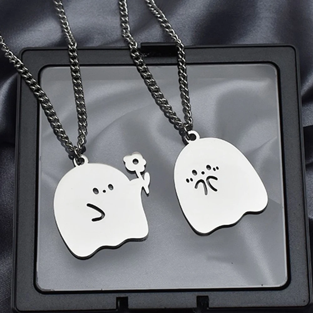 

Cute Ghost Little Monster Flower Necklace Lover Couple Necklaces Pendant Charm Sweater Clavicle Chain Hiphop Men Women Jewelry