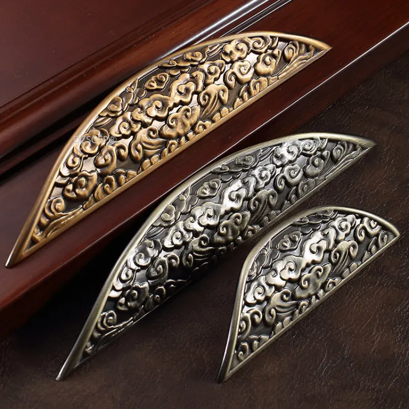 

Antique Curve Cabinet Door Handles Chinese Drawer Pulls Decoration Kitchen Cupboard Pulls and Knobs Drawer Furniture Hardware