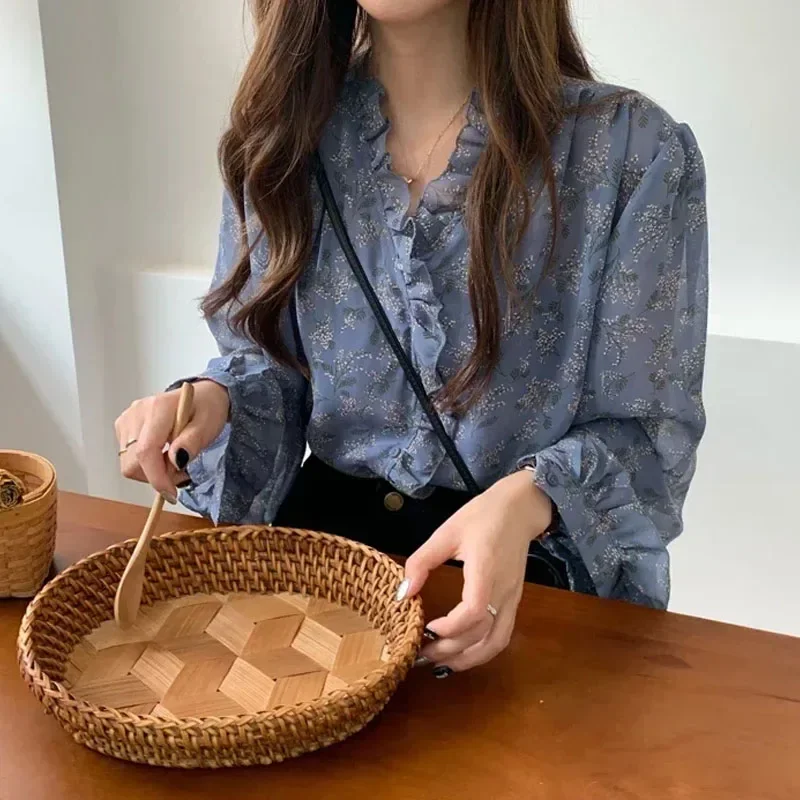 Женская шифоновая блузка с длинным рукавом и V-образным вырезом