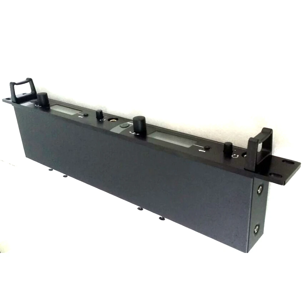 Передатчик Leicozic BK2050 с кабельной антенной. Профессиональная система внутриканальных мониторов для сцены со связкой SR2050 IEM.