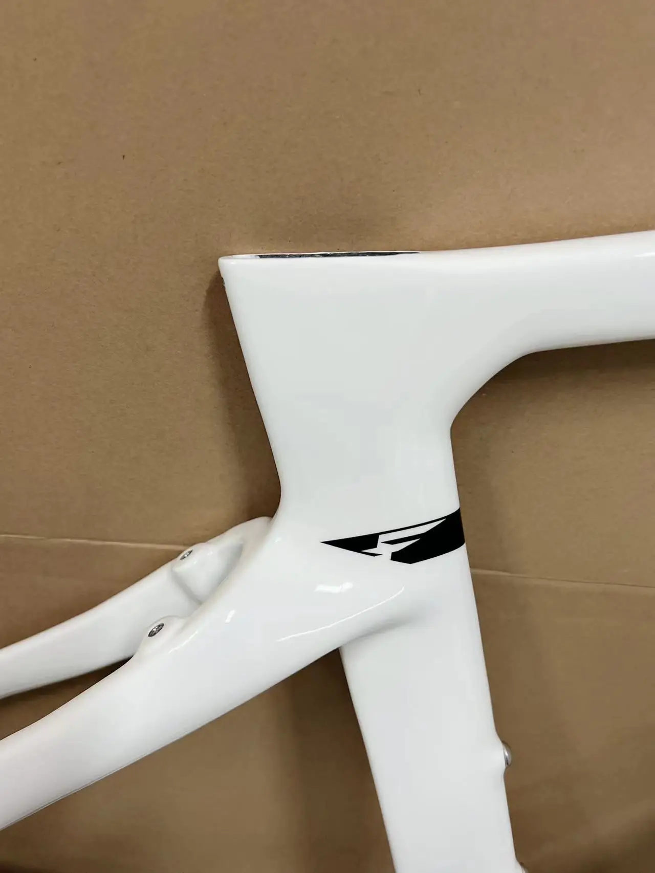 

2022 60 Colors T1000 1K Carbon Road Bike Bicycle Frame Rim Brake& Disc brake Racing bike frame XDB DPD available