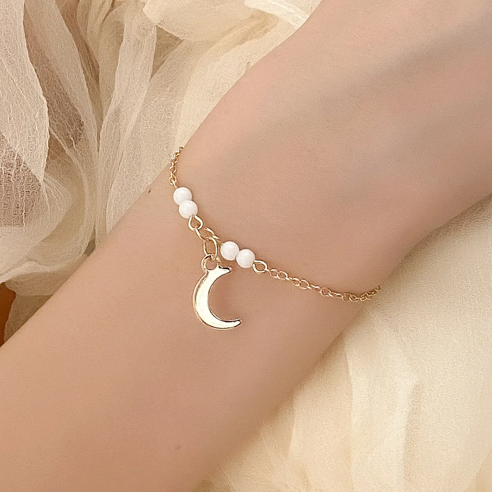 

European And American Ins Simple Moon Bracelet Female Retro Fashion Niche Temperament Hand Beaded Bracelet Personality Jewelry