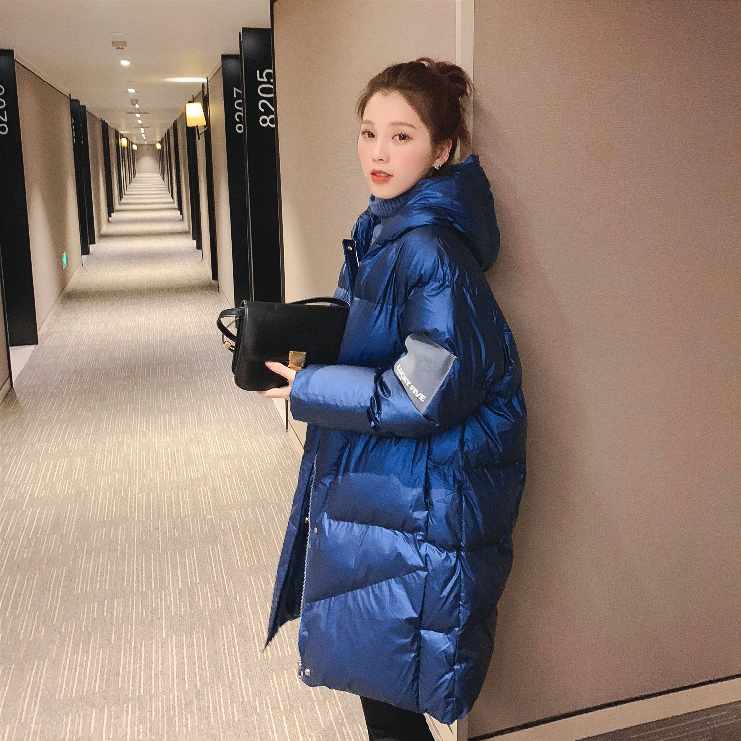 Pink Winter Jacket Parkas Women 2023 New Glossy Down Cotton Jacket Hooded Parka Warm Female Cotton Padded Jacket Casual Outwear