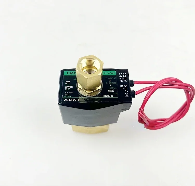 Электромагнитный клапан CKD двухпозиционный трехходовой AG43-02 AG33 AG41-03-2 AG31-02-E2E/AC220