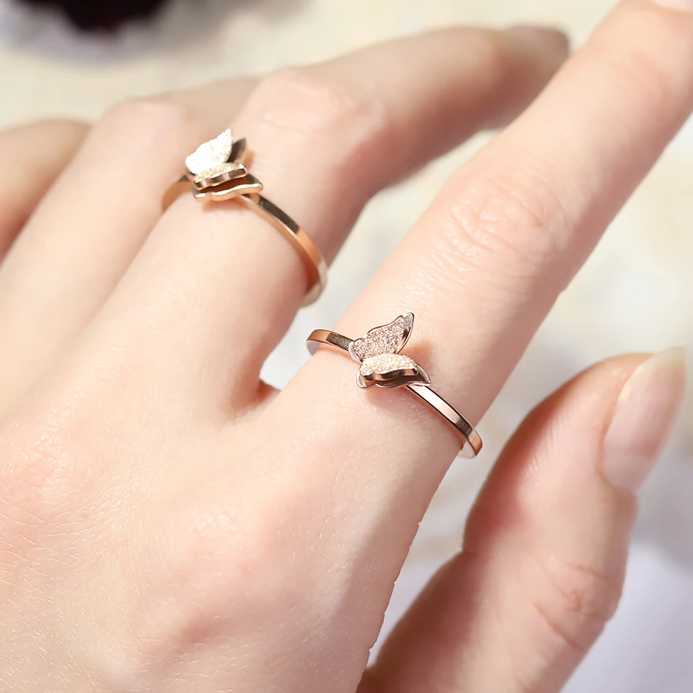 

Retro Minimalist Titanium Steel Double Butterfly Frosted Rings for Women Personality Rose Gold Butterfly Ring Girl Jewelry Gift