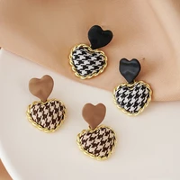 2022 korean fashion luxury love peach heart checkerboard dangle earring for women girls cute trendy vintage female drop earring