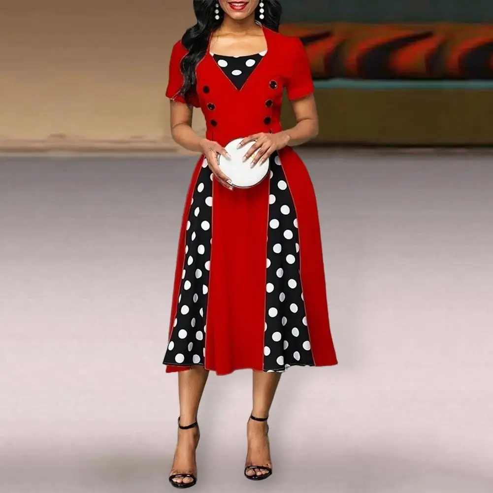 

Платье-миди с квадратным вырезом, коротким рукавом и пуговицами