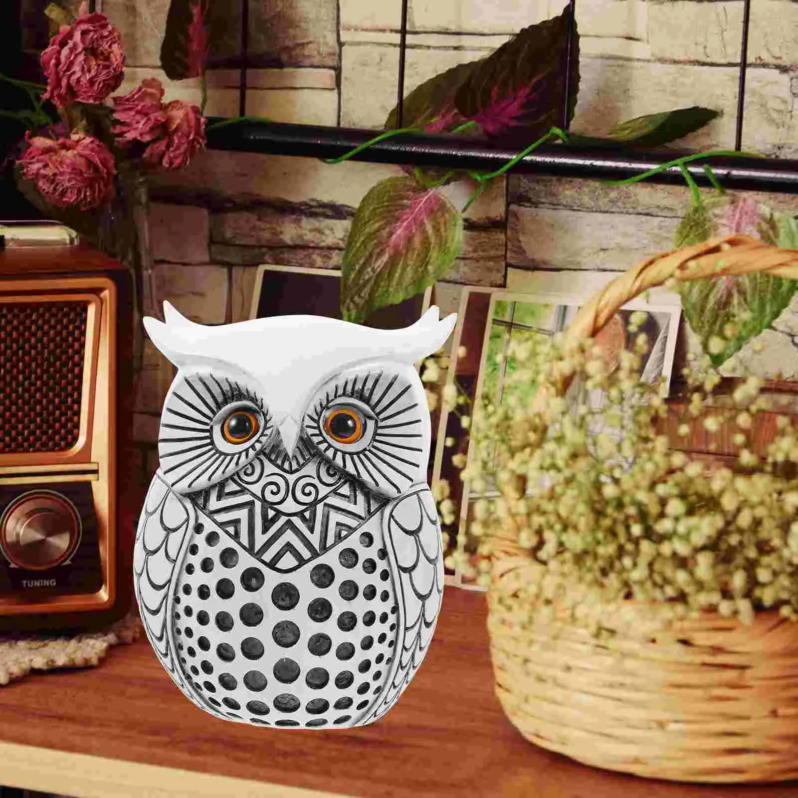 

Statues Owl Ornament Resin Landscape Model Decorate Office White Desktop Sculpture Decorative