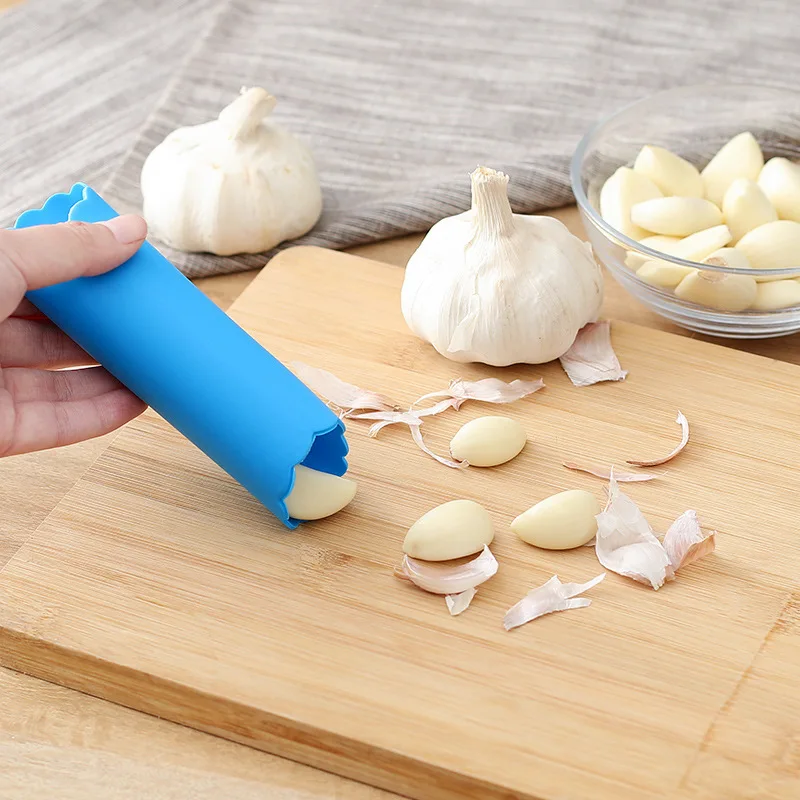 

Garlic Stripper Tube Peeling Silicone Fruit & Vegetable Peel Easy Useful Kitchen Tools Non-toxic Safety For Home Creative Gadget