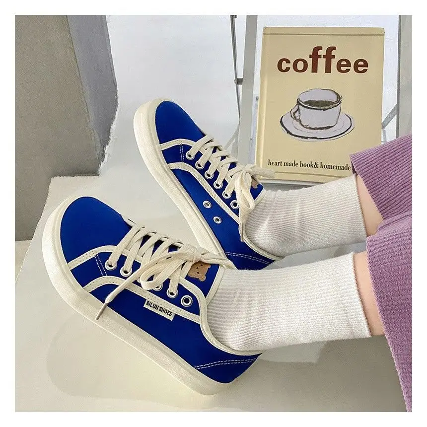 Wide Toe Canvas Shoes Women's Trainers Espadrilles Vulcanized Sneaker Woman Blue Red Low Top Shoe Girl Bear Print Harajuku Shoes