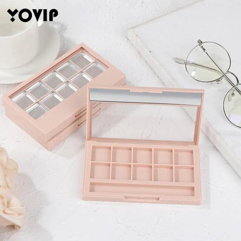 

1Pcs 10 Grids Empty Refillable Container Case Makeup Palette for Beauty Cosmetic Lipstick Lip Balm Eyeshadow Blusher White Black