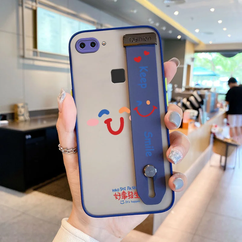 

Wrist Case for vivo X20 X21 X21 UD X23 X27 X30 X50 X70 X70T X60 Pro Plus Simple smile Stand Holder Phone Case Simple wind