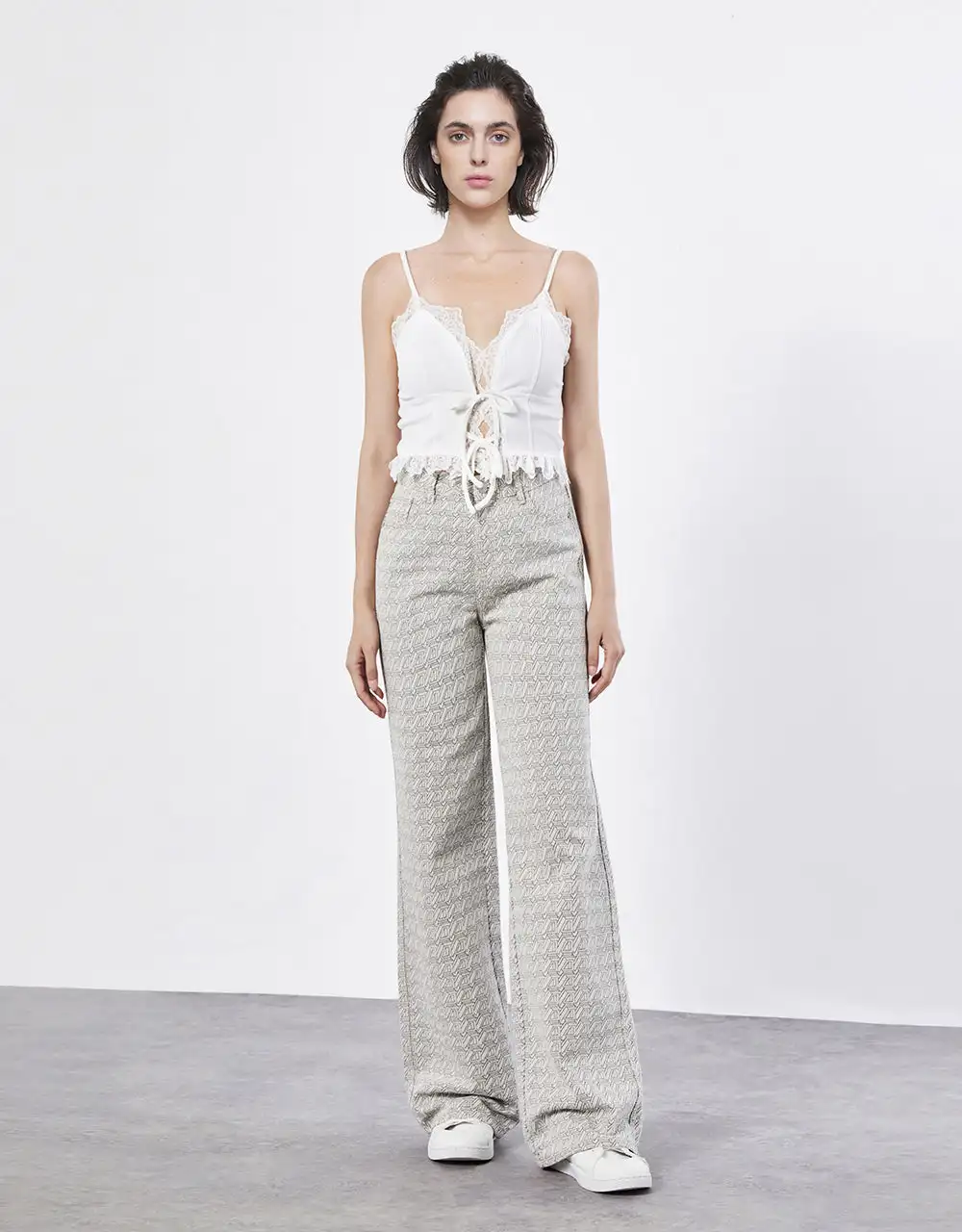 

Printed Wide Leg Jeans