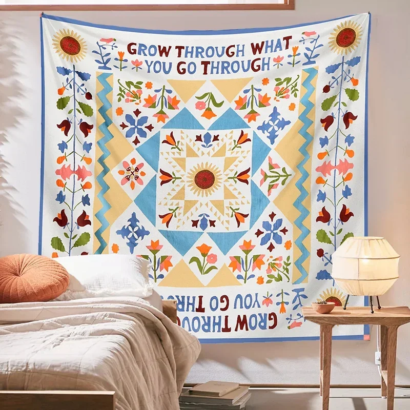 Бежевый гобелен в стиле бохо настенный кремовый цветочный с мандалой для роста