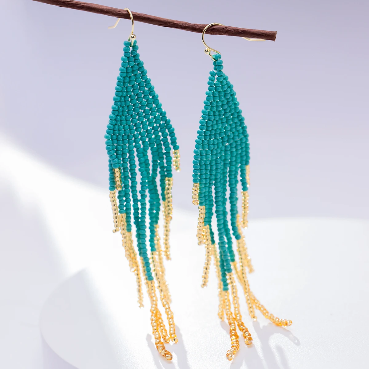 

Летние богемные яркие однотонные серьги из бисера с кисточками Boho Длинные серьги для женщин