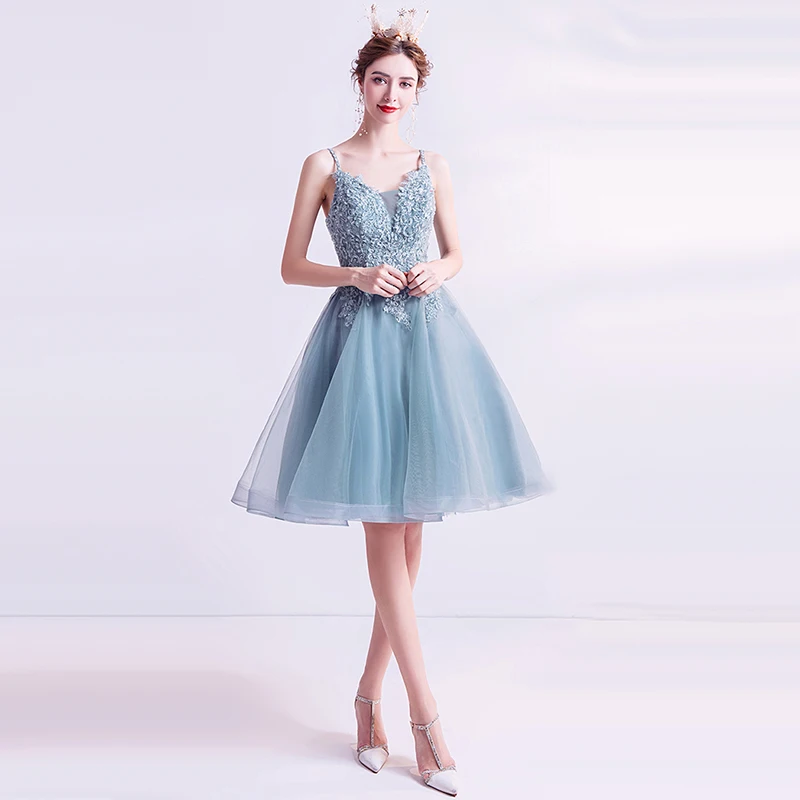 

Evening Dress V-Neck Sleeveless Spaghetti Strap Knee-Length Backless A-Line Embroidery Tulle Plus Size Women Formal Gowns TS038