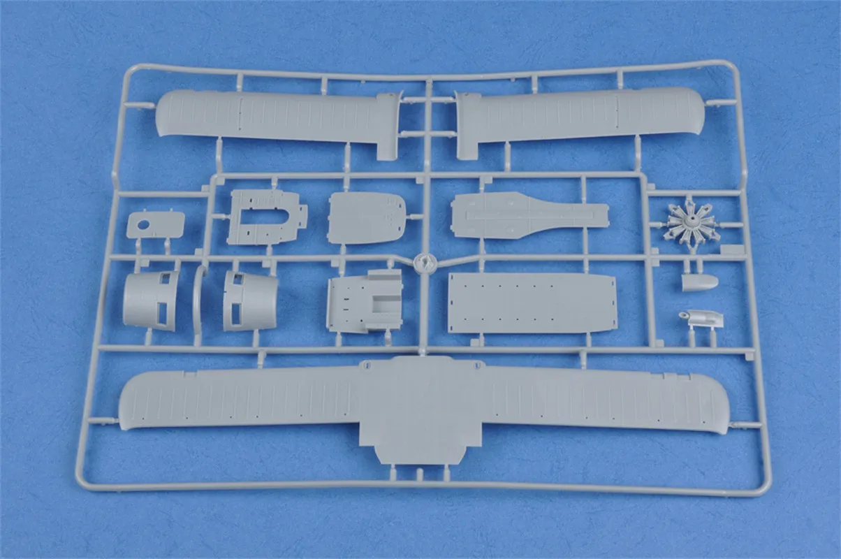 Сборная модель ан-2 хобби босс. 81705 hobby boss. Модель 1:35 бофорс 40 мм. Hobby boss модели 1 350. Грузовик white 666 cargo.