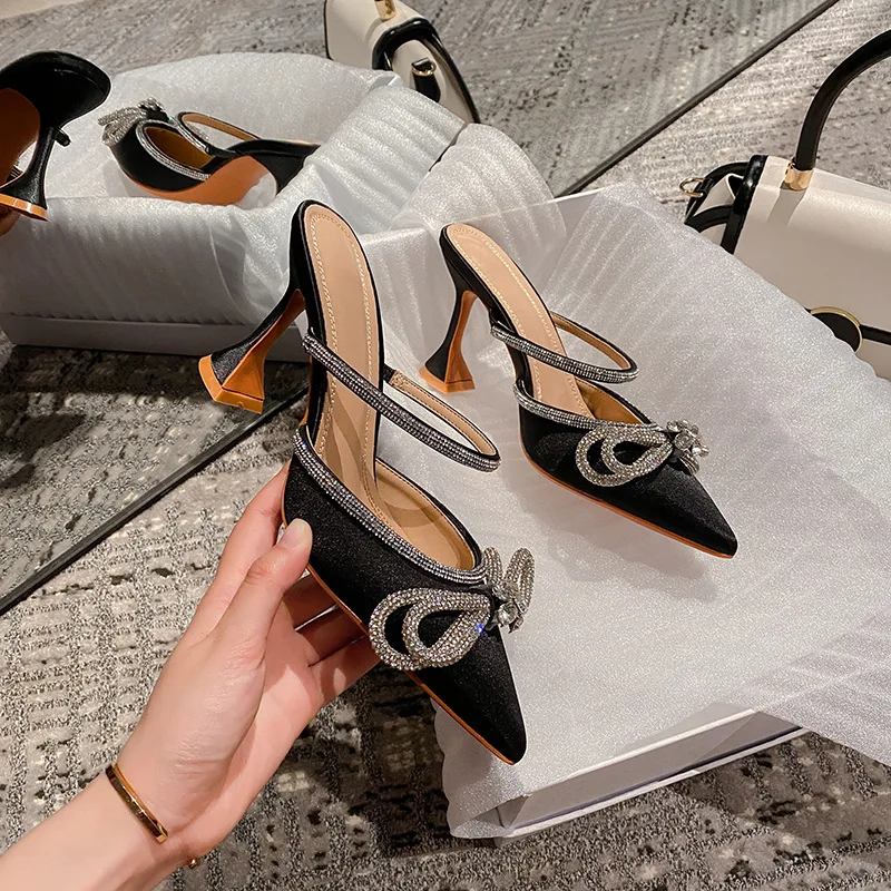 

Pointed Toe High Heels Spring and Autumn New Style Baotou Wine Glass with Rhinestone One Word Belt Sandals Women's Satin