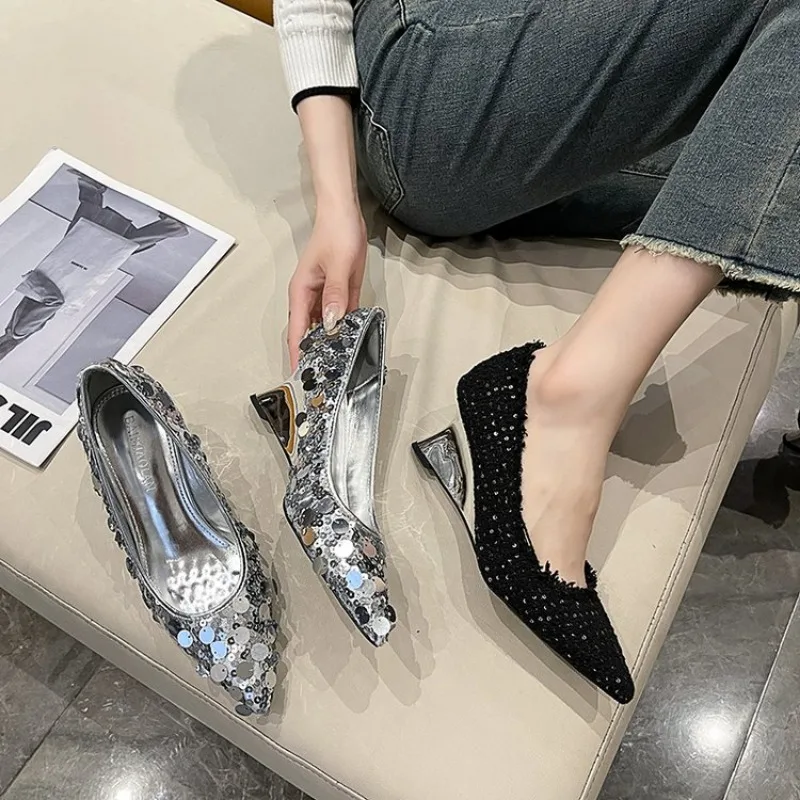 Сексуальные блестящие женские тапочки туфли-мулы модельные вечерние летние