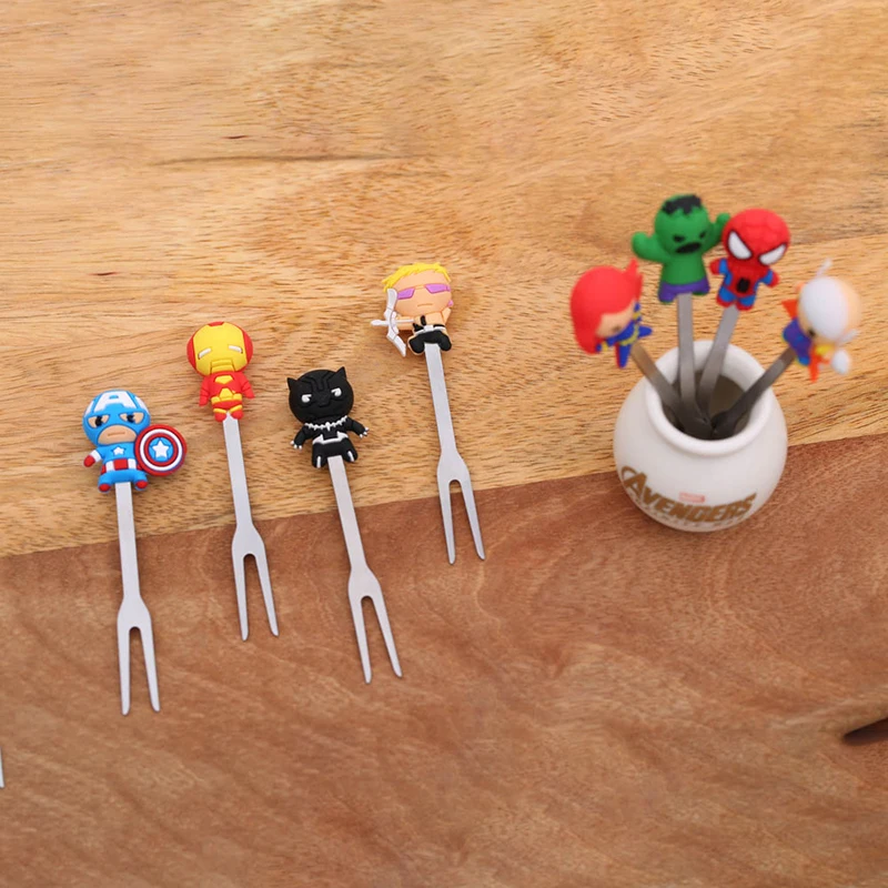 

8 PCS Mini Hero Stainless Steel Cartoon Kids Fruit Forks Christmas Children Cute Dessert Party Fork Sets Lunch Decoration