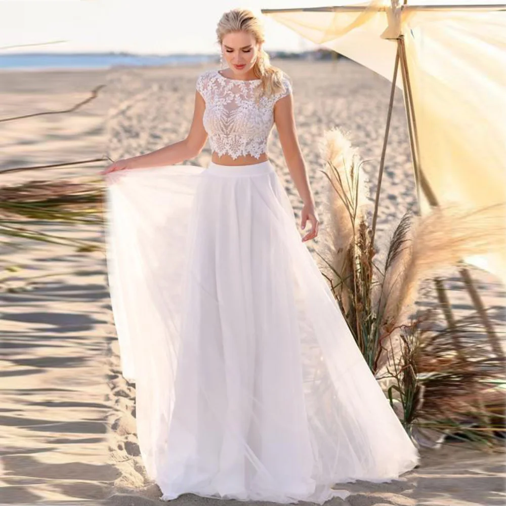 

Boho Vintage Wedding Dresses O-Neck Short Cap Sleeves Chiffon Dress A-Line Lace Appliques Button Sweep Train Bridal Gown Vestido