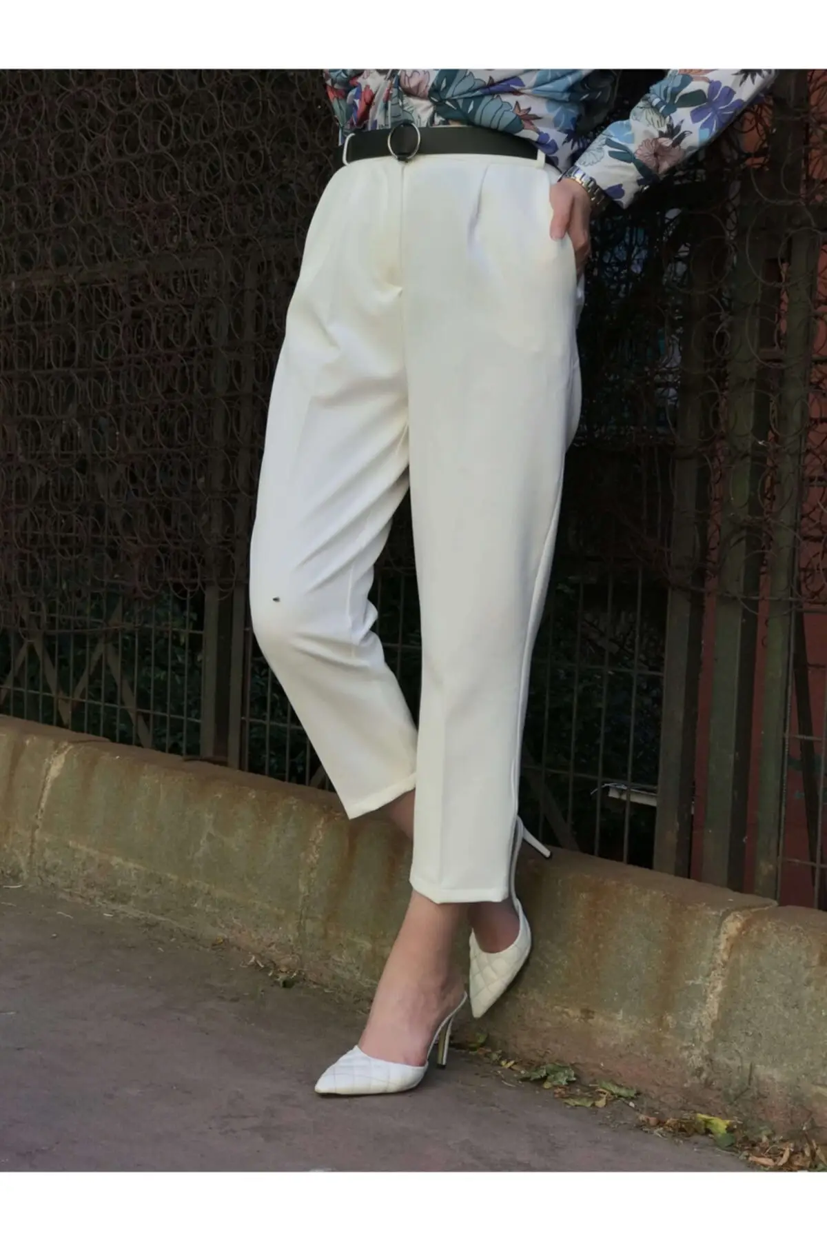 

Cut carrot pants Women's Islamic Clothing Pants