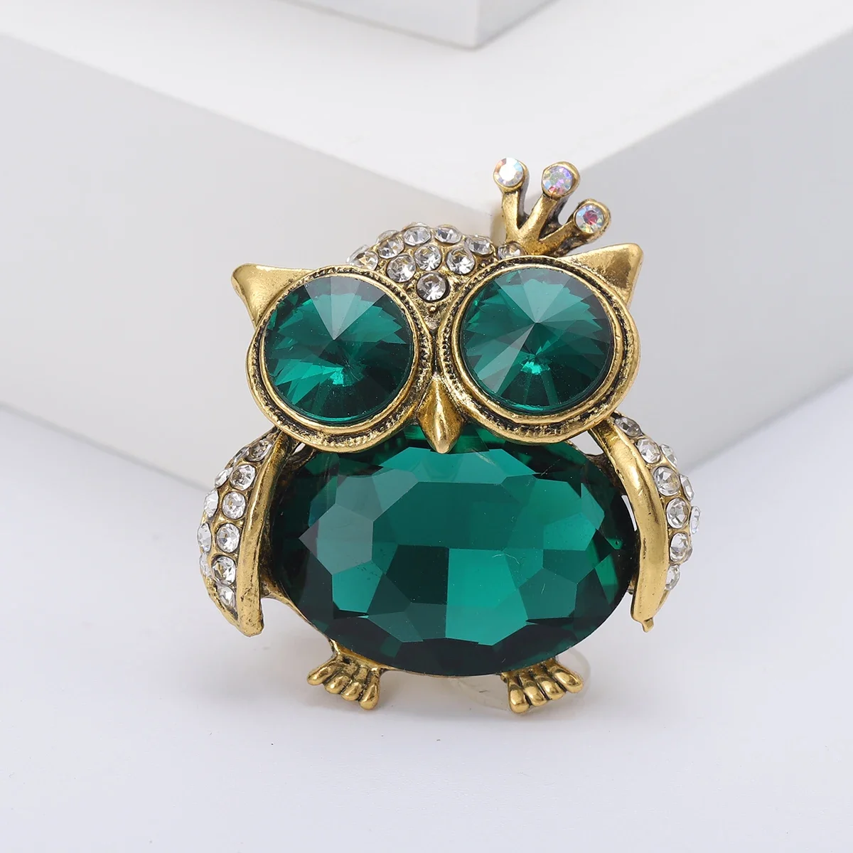 Броши совы со стразами