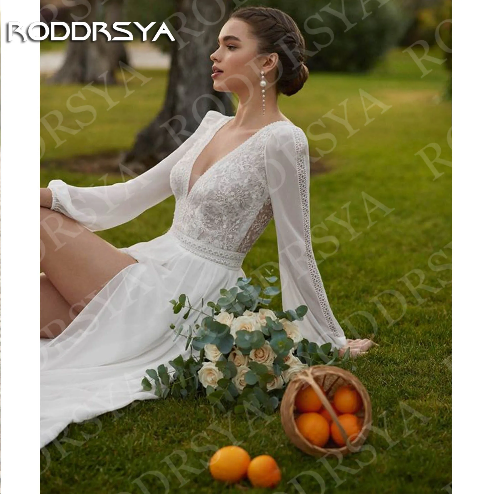 Фото RODDRSYA Свадебное платье в стиле бохо с длинным рукавом элегантное кружевное шифоновое свадебное платье с v-образным вырезом и высоким разрезом по индивидуальному заказу платье Boho свадебное платье длинным рукавом ли №4