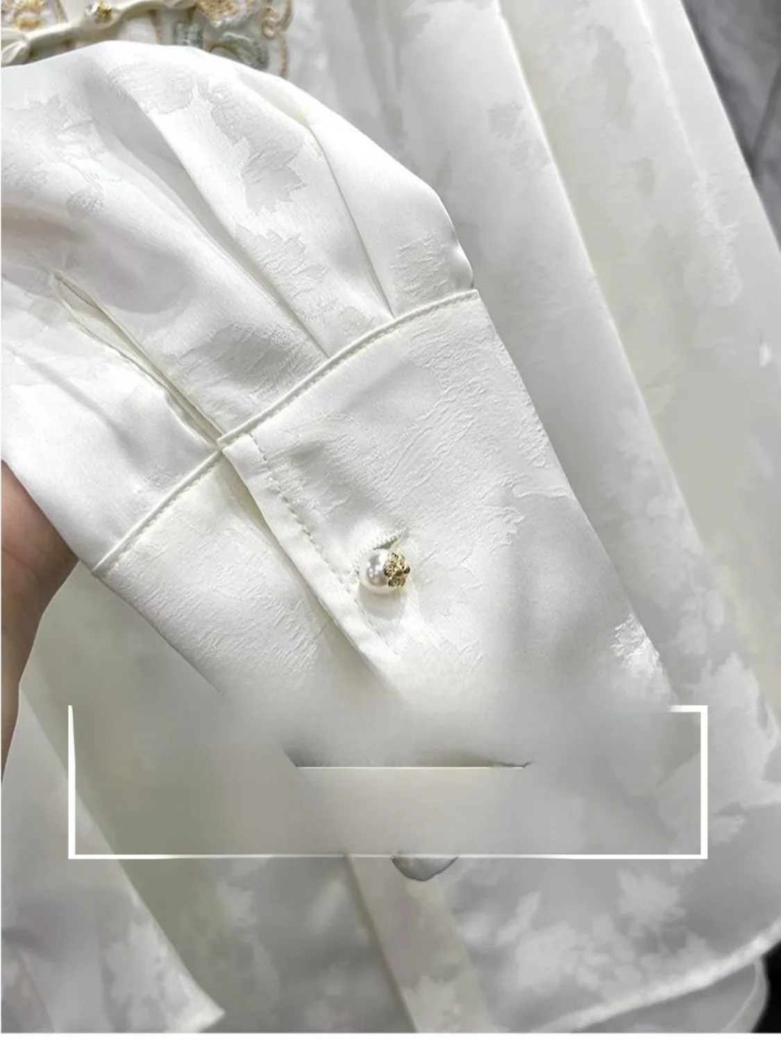 Шелковые блузки с длинными рукавами весенне-осенние новые китайские топы в