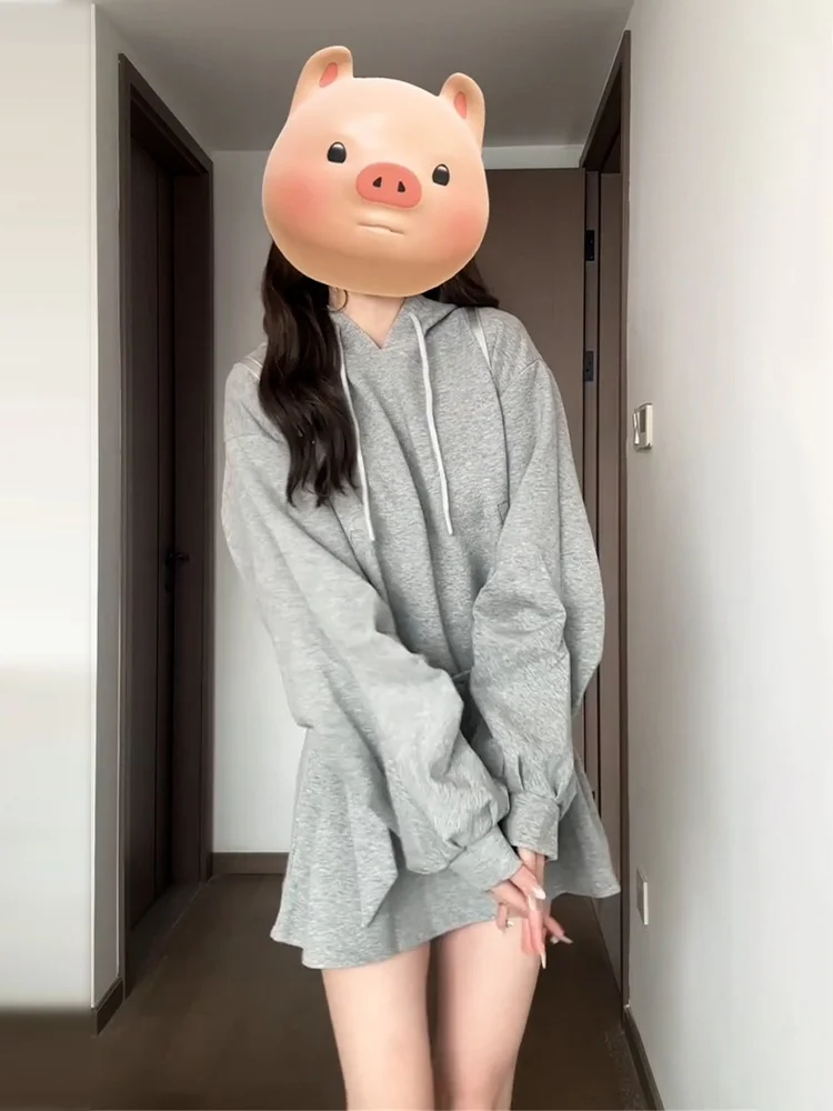 Серое платье-толстовка с длинными рукавами детское весенне-осеннее платье 2024