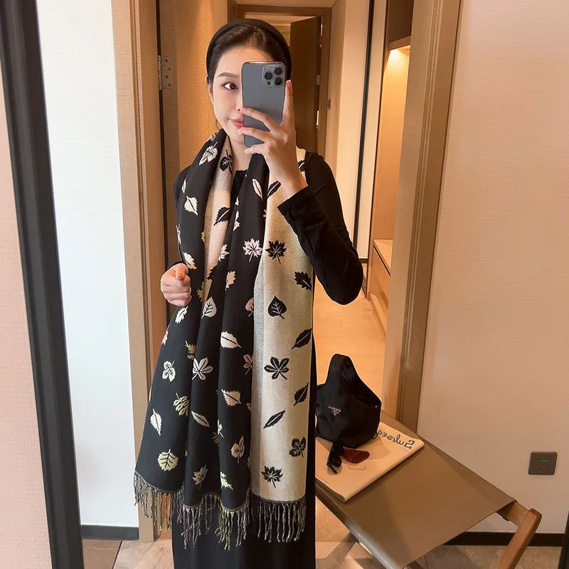 

Cashmere Winter Shawl for Women Scarf Floral Pashmina Warps Female Blanket Bufanda Outdoor Echarpe Fashion Warm Bandana Scarves