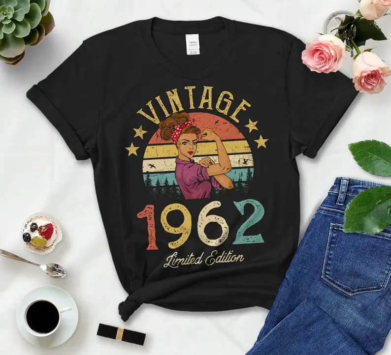 Классическая винтажная женская футболка коллекция 1962 года забавная
