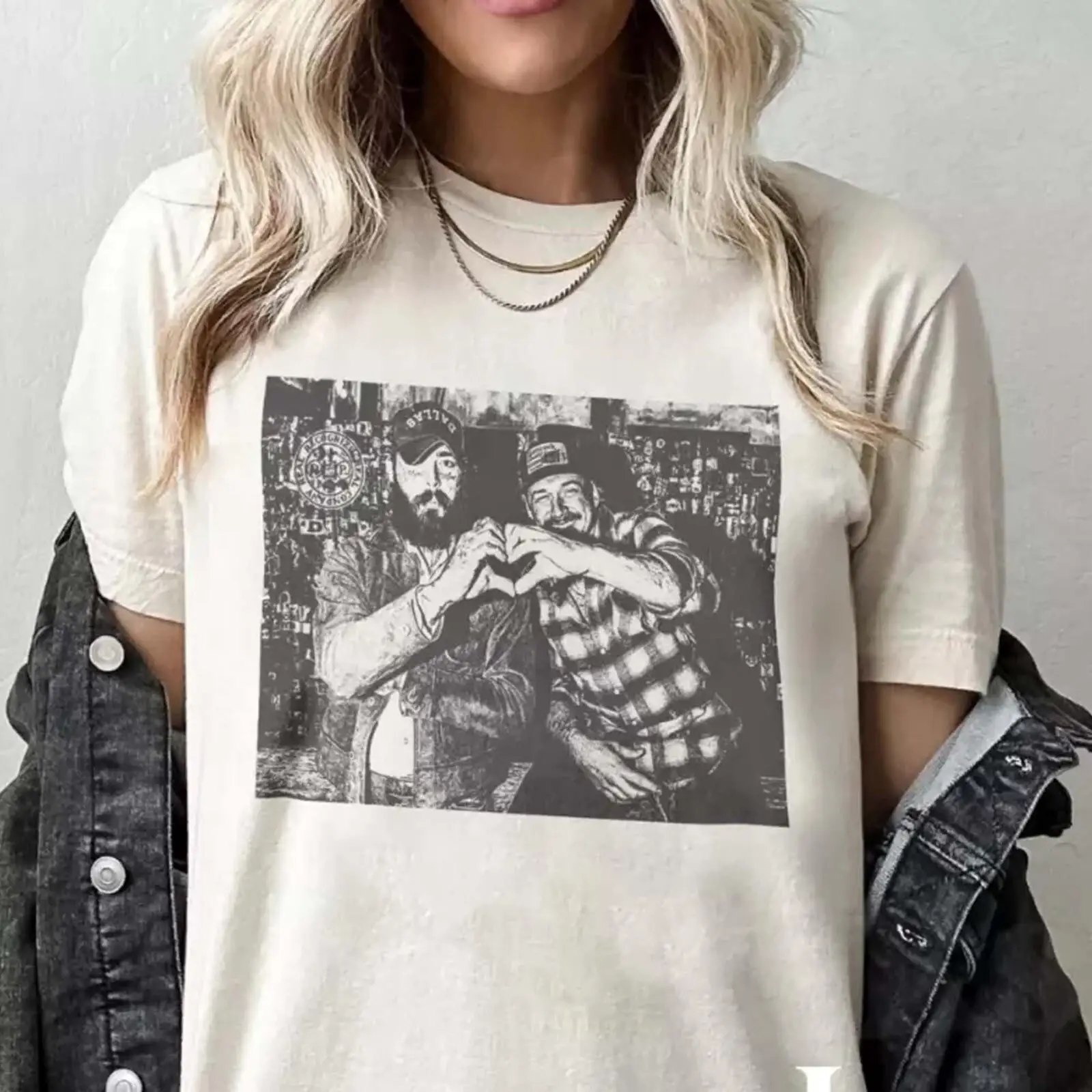 Я получила какую-то помощь с футболкой WaIIen и Mal0ne P0sty M0rgan