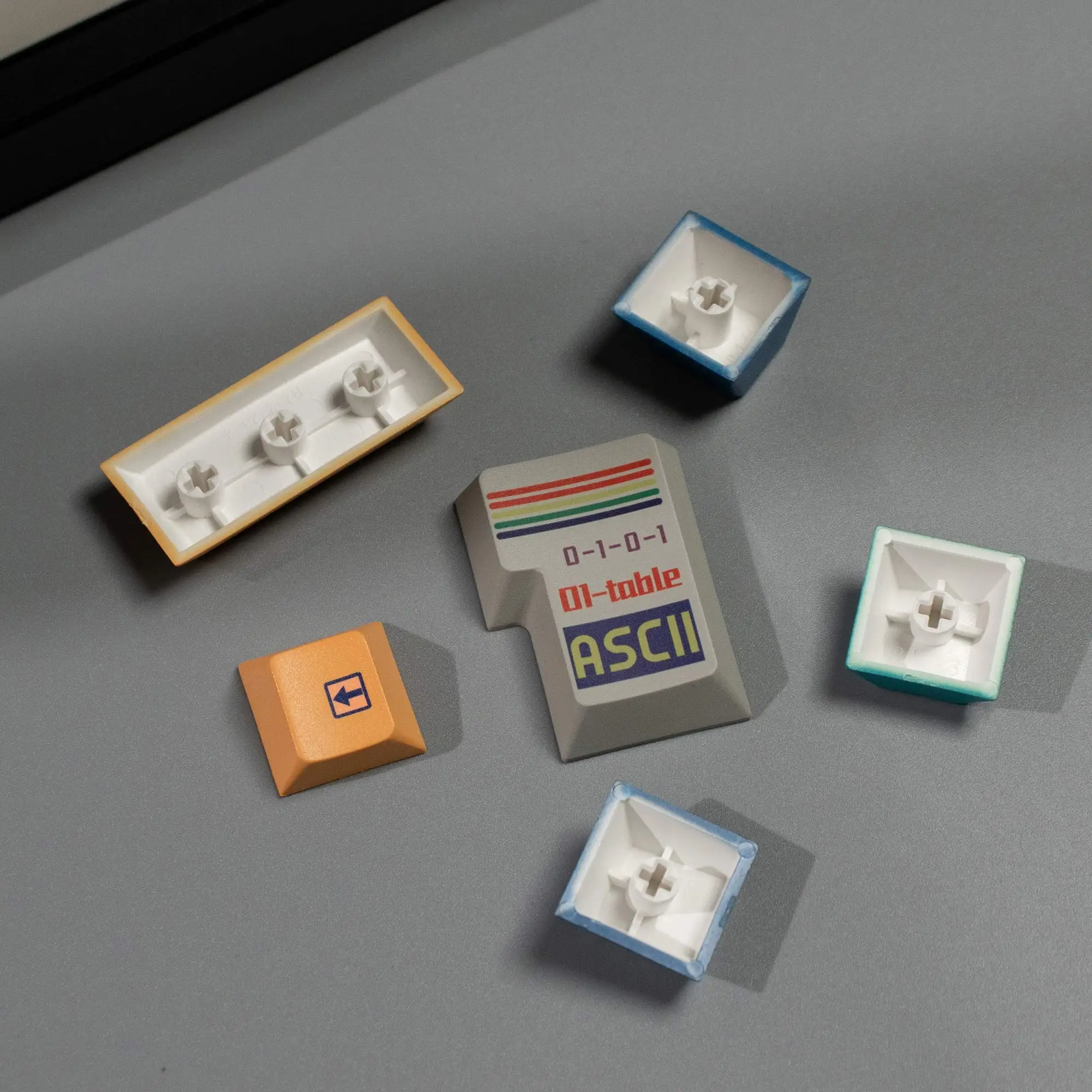 147 klawiszy C64 Retro Keycaps profil wiśniowy Dye-Sub PBT czarne boczne nakładki na klawisze z nadrukiem do klawiatury mechanicznej MX Switch