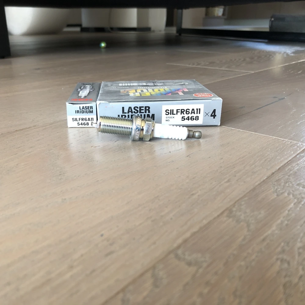 4-6 шт. новые модели Лазерная иридий uim Свеча зажигания SILFR6A11 5468 для 22401-AA720