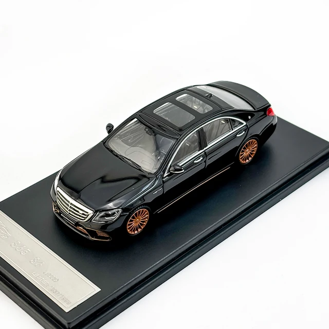 Модель автомобиля King 1:64 S65 W222