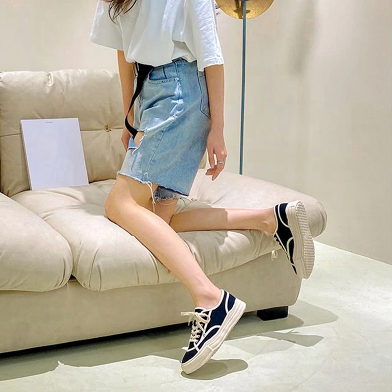 Autuspin Women Flat Vulcanized Sneakers Retro Canvas Women's Sports Shoes Casual Baskets Femmes Tendances 2023 Moccasins Zapatos