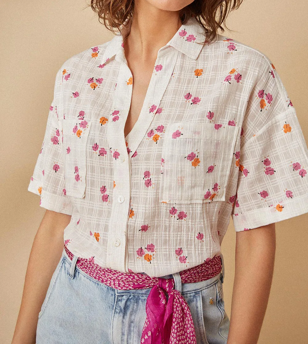

Women Shirt Printed Pockets Slim Fit Sweet Blouse